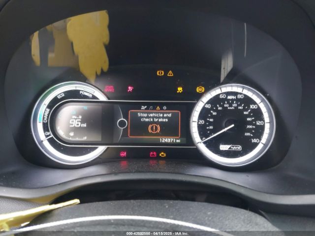 KNDCB3LC6H5051824 KIA NIRO FE