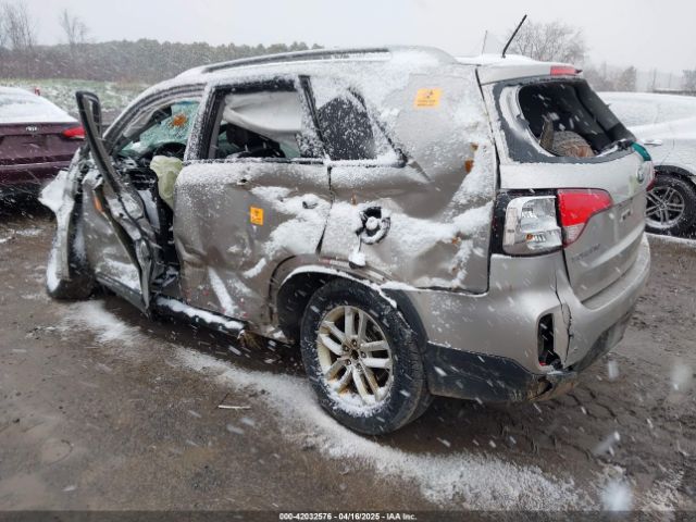 5XYKT4A65FG595831 KIA SORENTO LX
