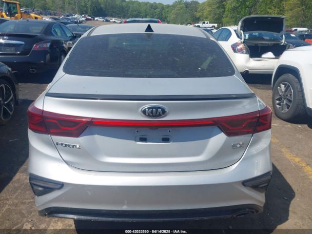 3KPF54AD2LE209899 KIA FORTE EX