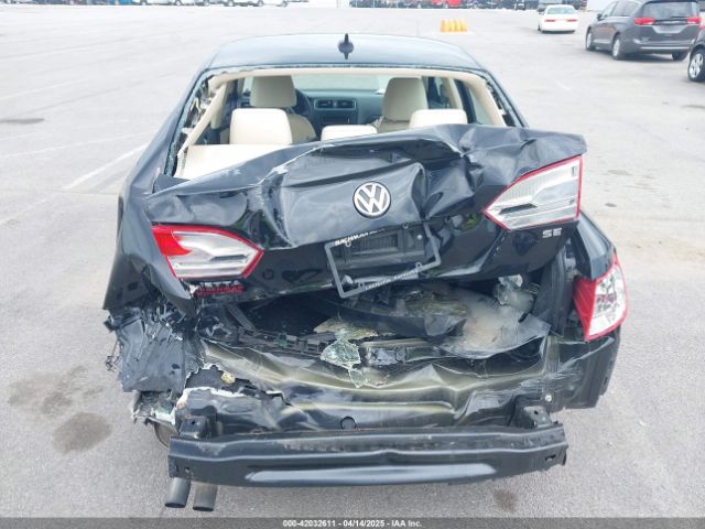 3VWD07AJ4EM444128 Volkswagen Jetta 1.8t Se
