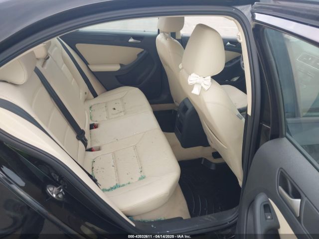 3VWD07AJ4EM444128 Volkswagen Jetta 1.8t Se