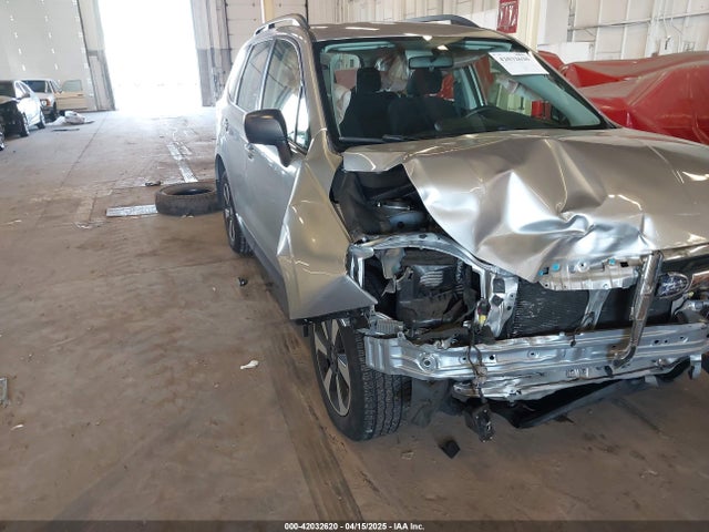 JF2SJABC3JH495219 Subaru Forester 2.5i