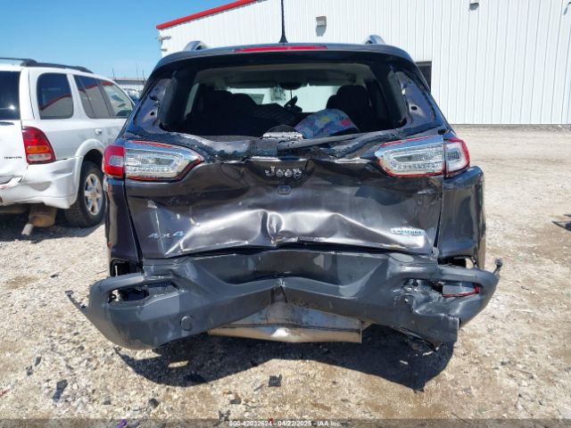 1C4PJMCS9HW602002 Jeep Cherokee Latitude 4x4
