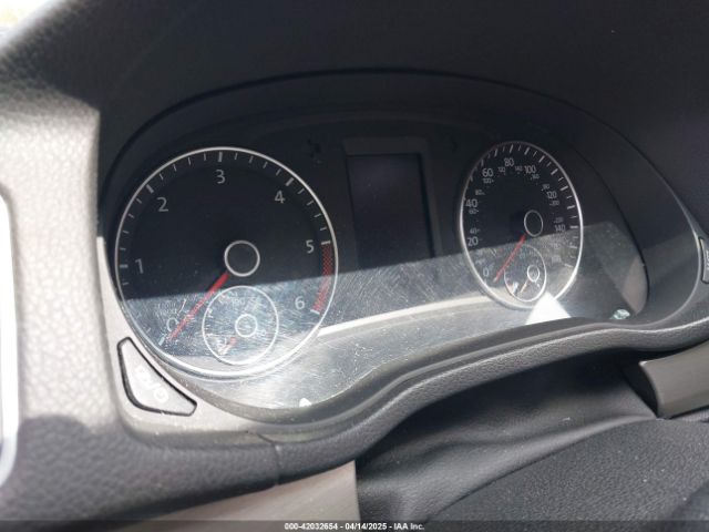 1VWBV7A32FC037549 Volkswagen Passat 2.0l Tdi Se