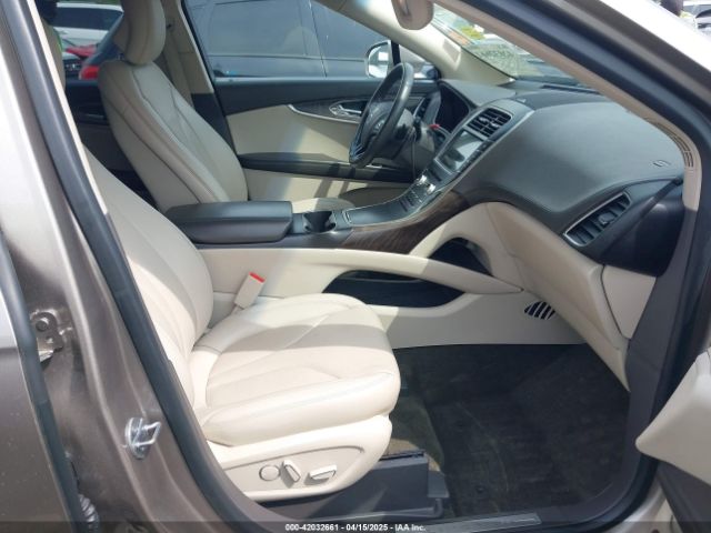 2LMPJ6LR7JBL11787 Lincoln Mkx Reserve