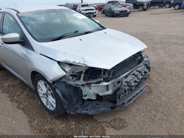 1FADP3F29JL328952 Ford FOCUS SE