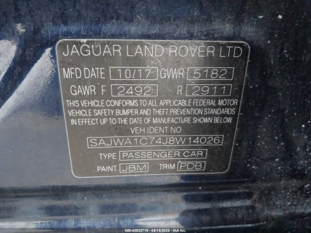 2018 JAGUAR XJ SAJWA1C74J8W14026 Photo 8