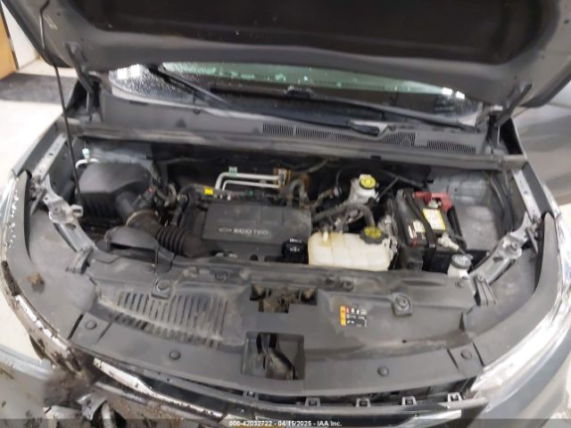 KL7CJPSB8KB937572 Chevrolet Trax Lt