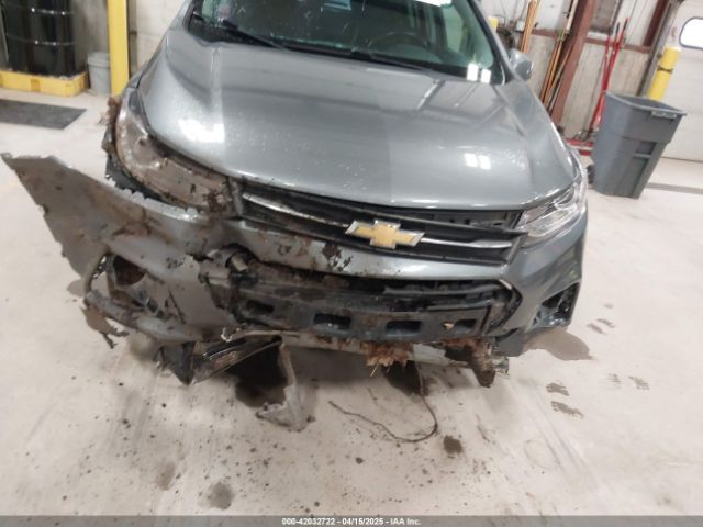 KL7CJPSB8KB937572 Chevrolet Trax Lt