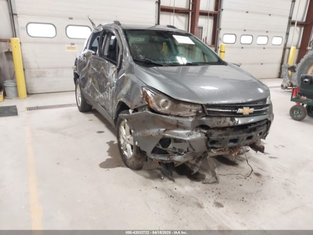 KL7CJPSB8KB937572 Chevrolet Trax Lt