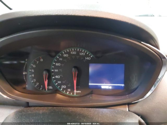 KL7CJPSB8KB937572 Chevrolet Trax Lt