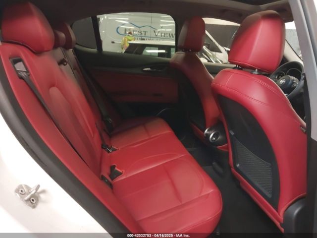 2021 ALFA ROMEO STELVIO ZASPAKBN6M7D19214 Photo 7