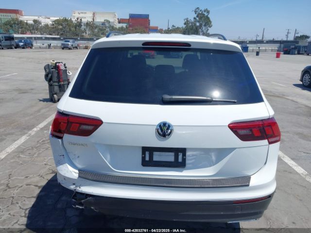 3VV1B7AX1KM101407 Volkswagen TIGUAN S