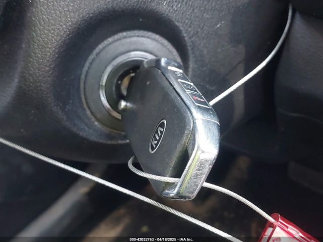 KNDJ23AU4L7089035 KIA SOUL S