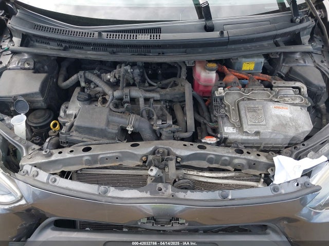 JTDKDTB31G1122764 Toyota PRIUS C