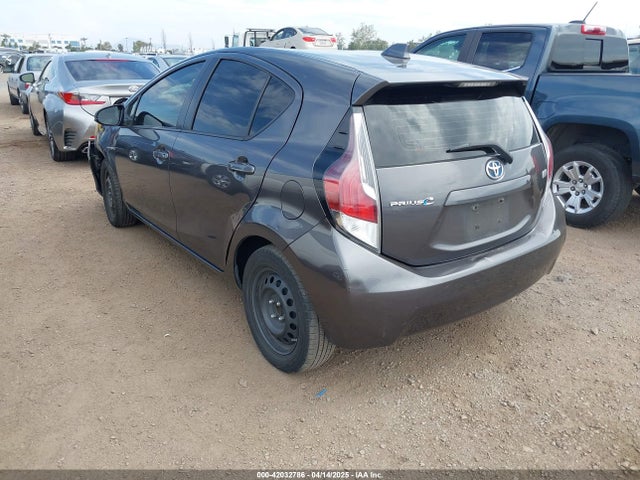JTDKDTB31G1122764 Toyota PRIUS C