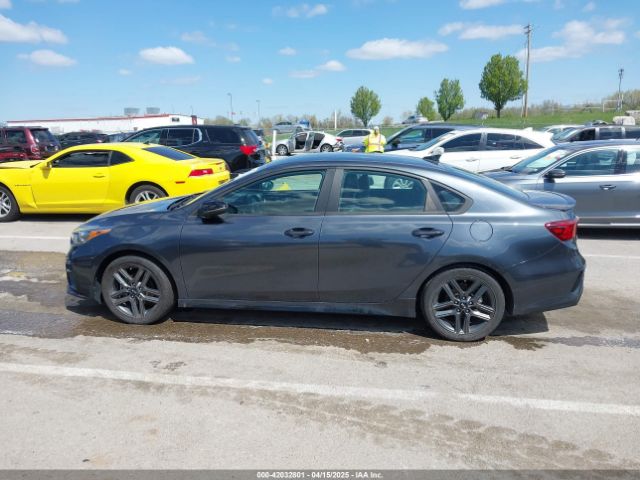 3KPF34ADXME282641 KIA Forte Gt Line