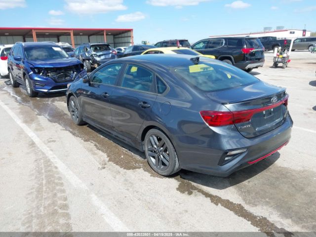 3KPF34ADXME282641 KIA Forte Gt Line