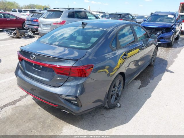 3KPF34ADXME282641 KIA Forte Gt Line