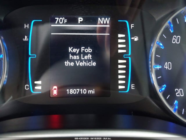 2C4RC1BG2HR526422 Chrysler Pacifica Touring L