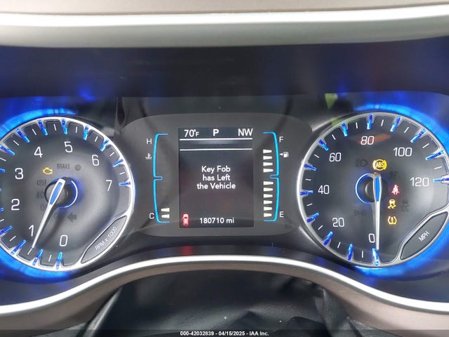 2C4RC1BG2HR526422 Chrysler Pacifica Touring L