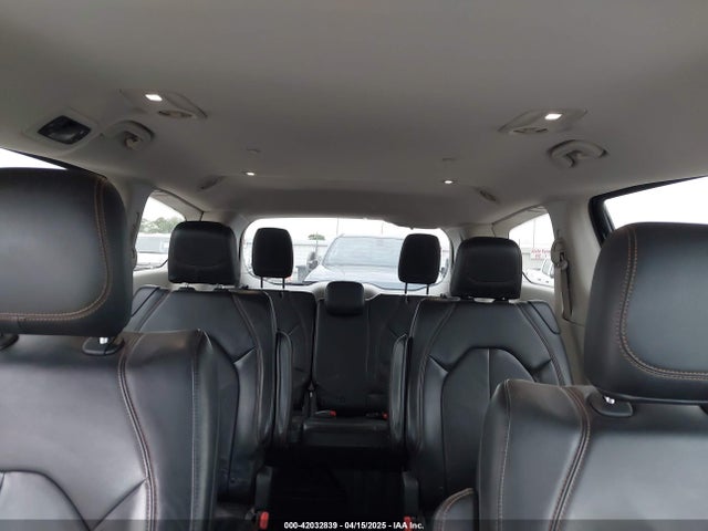 2C4RC1BG2HR526422 Chrysler Pacifica Touring L