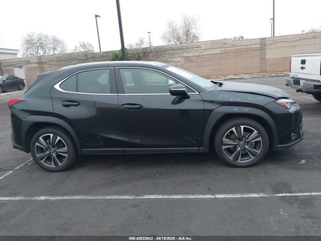 JTHY3JBH0K2013968 Lexus UX 200