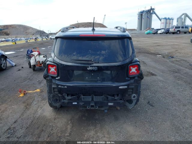 ZACCJBBT0FPB73676 Jeep Renegade Latitude