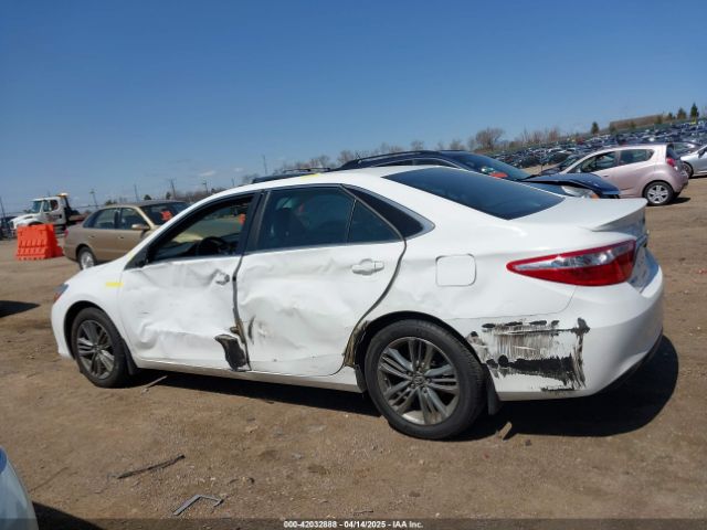 4T1BF1FK2HU393179 Toyota CAMRY SE