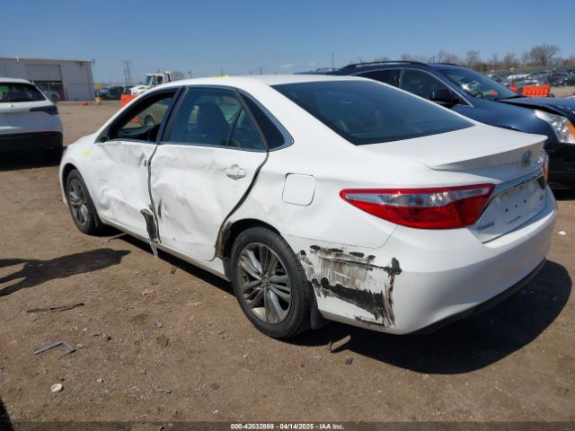 4T1BF1FK2HU393179 Toyota CAMRY SE