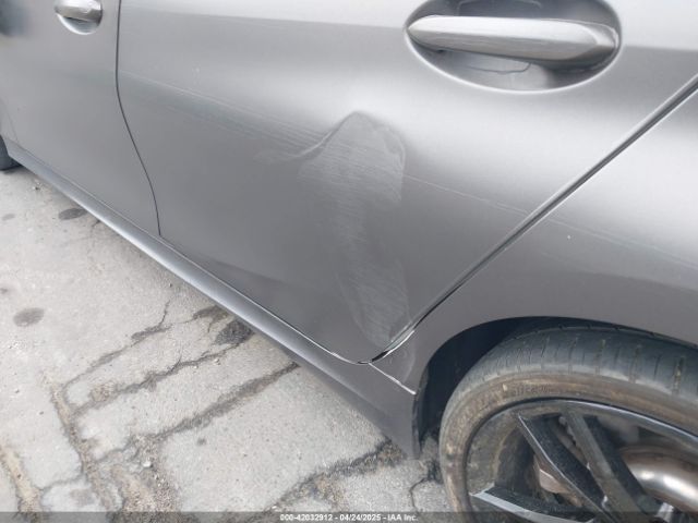 3MW5R1J05N8C22351 BMW 330I