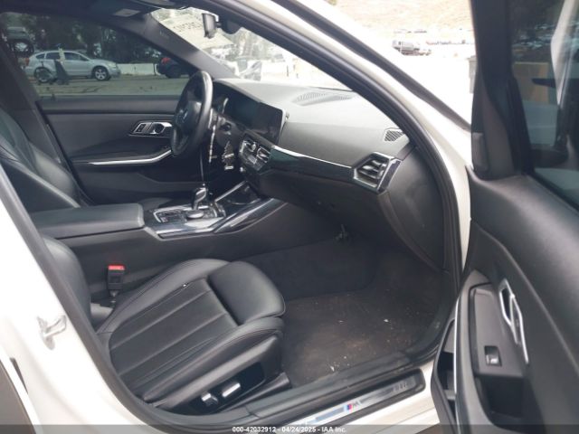 3MW5R1J05N8C22351 BMW 330I