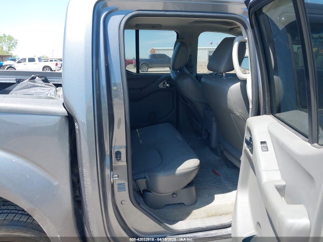1N6DD0ER1HN732470 Nissan Frontier Sl