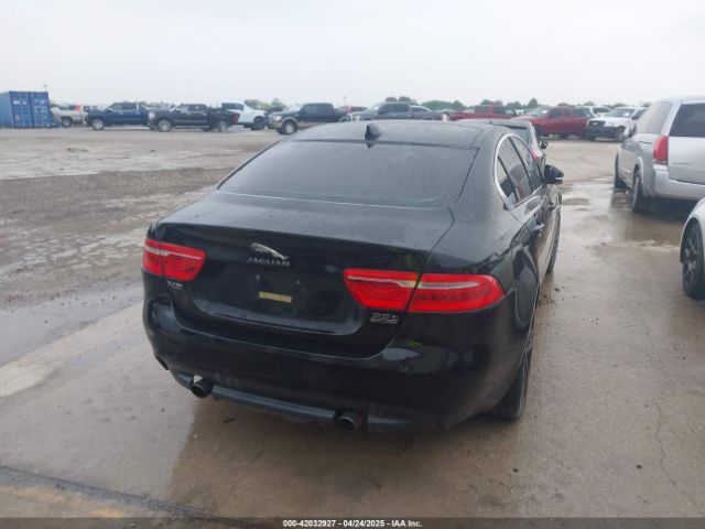 SAJAJ4BV8HA967951 Jaguar Xe 35t Premium