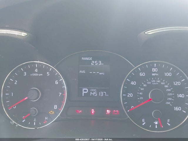 KNAFK5A86G5597042 KIA FORTE LX