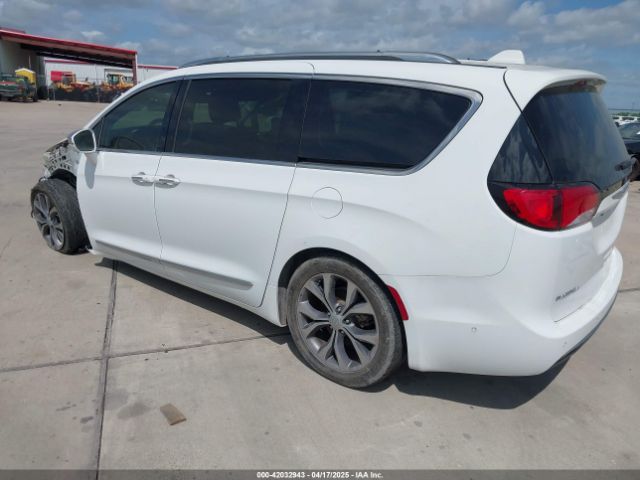 2C4RC1GG6HR704048 Chrysler 2017