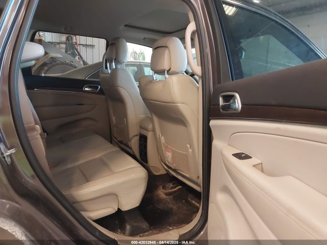 1C4RJFBG9JC268479 Jeep Grand Cherokee Limited