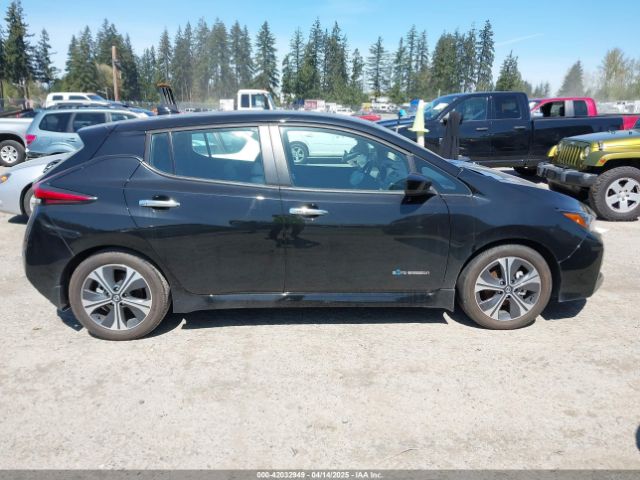 1N4AZ1CP5JC300857 Nissan LEAF SV