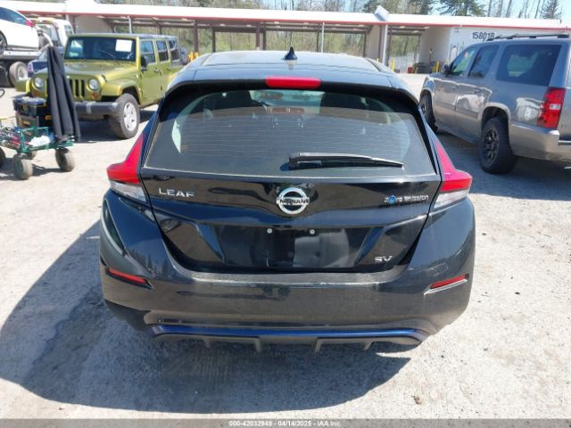 1N4AZ1CP5JC300857 Nissan LEAF SV