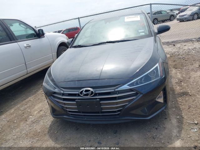 5NPD74LF1LH595632 Hyundai ELANTRA SE