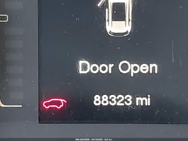 1C4PJLAB2FW696010 Jeep Cherokee Sport