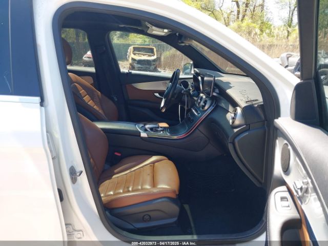 2019 MERCEDES-BENZ GLC WDC0G4KB7KF642680 Photo 4