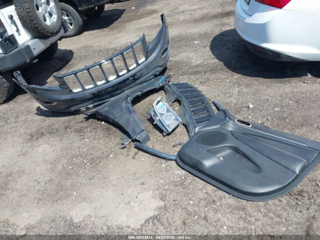 1C4RJFBG0EC269266 Jeep Grand Cherokee Limited