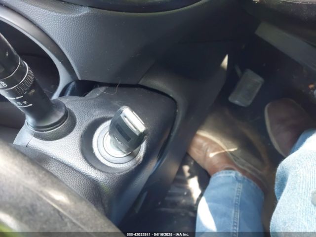 KNDJP3A5XE7028687 KIA SOUL +