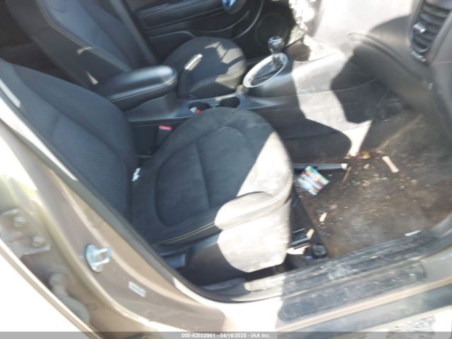 KNDJP3A5XE7028687 KIA SOUL +
