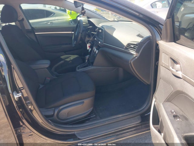 Hyundai ELANTRA SE 2019 KMHD74LF4KU839046 Image 5
