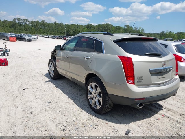 2016 CADILLAC SRX 3GYFNCE31GS555729 Photo 2