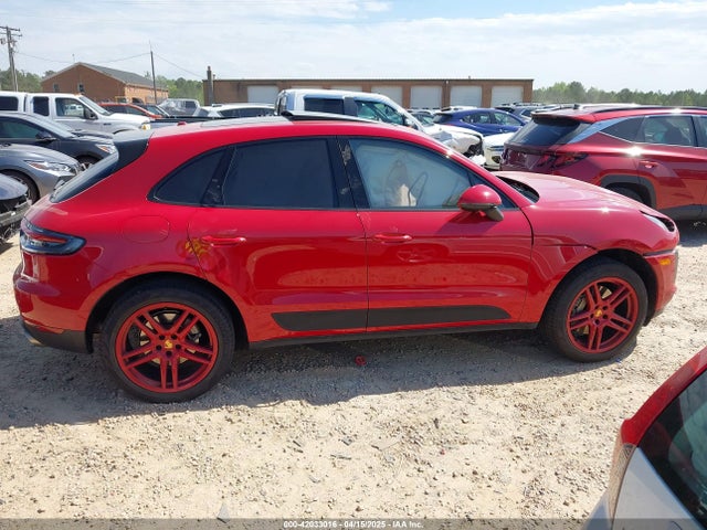 Porsche Macan 2020 WP1AB2A56LLB33142 Image 13