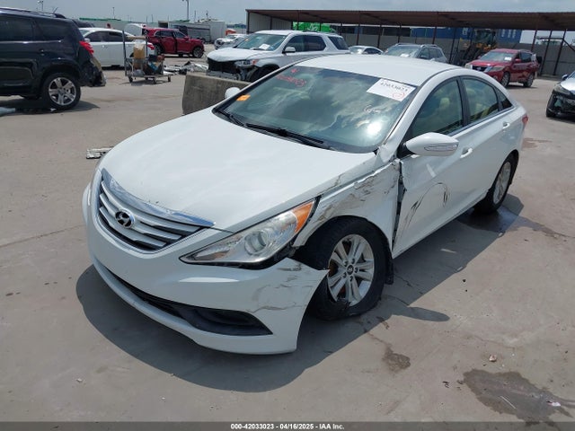 5NPEB4AC9EH941439 Hyundai SONATA GLS
