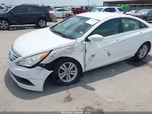 5NPEB4AC9EH941439 Hyundai SONATA GLS